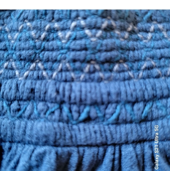 Free People Off Shoulder Raw Hem Keyhole Back Cropped Peasant Top Blue Size M - Picture 6 of 8